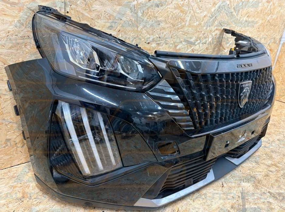 PEUGEOT 2008 II LIFT Frente Completa