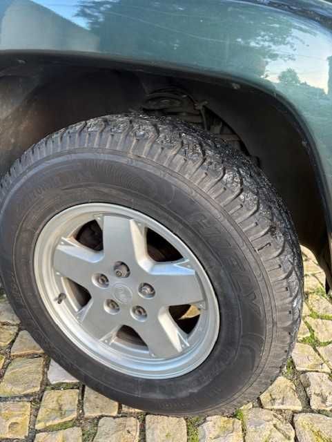 Jeep Cherokee Liberty (KJ) 2.5 CRD Limited Edition