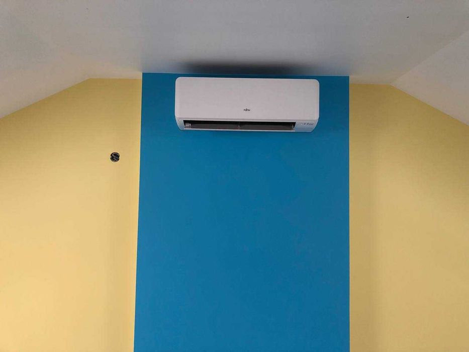 Обслуговування , та встановлення Кондиціонерів, закладка магістралі.