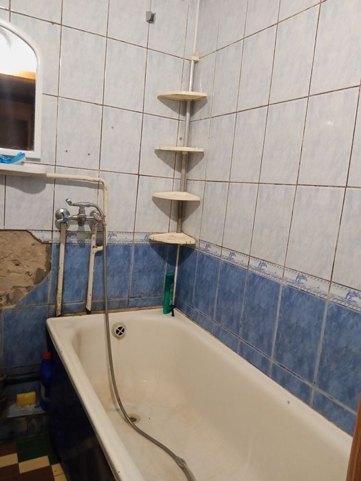 Продам недорогу ОДНОКІМНАТНУ КВАРТИРУ в м. Ніжин. ЄВідновлення.