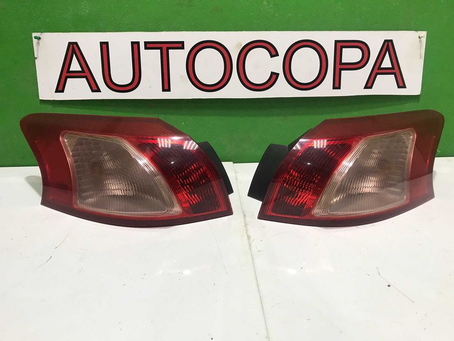 Фонарь задній L+R для Mitsubishi Lancer X хетчбек