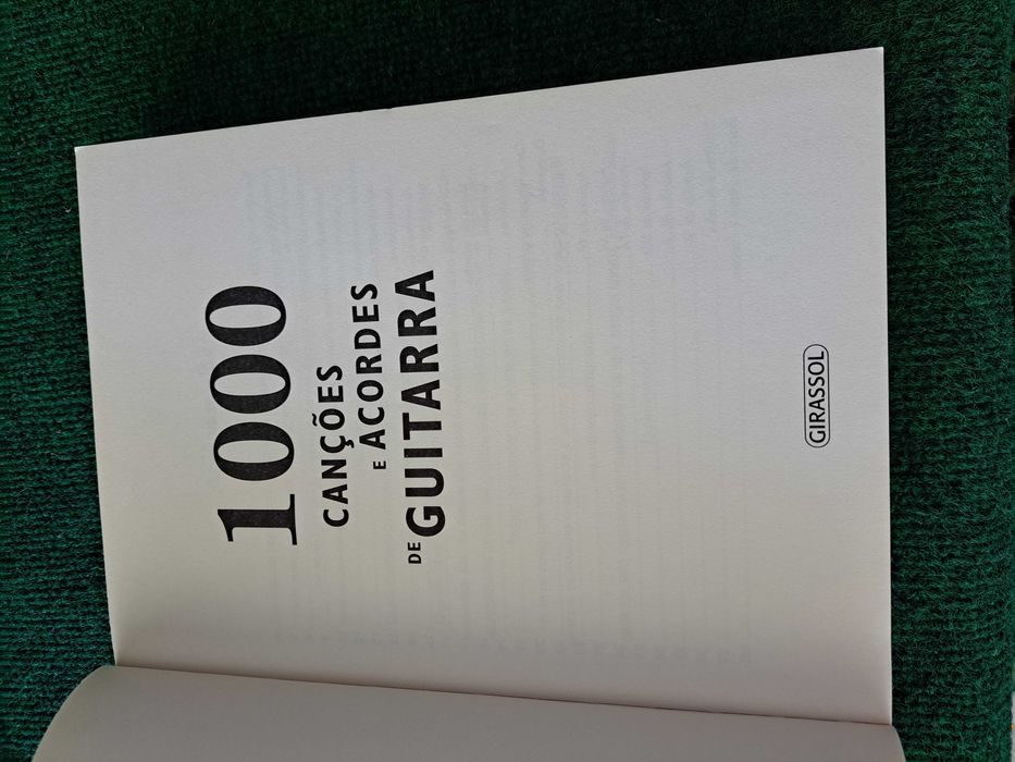 1000 Canções e Acordes de Guitarra