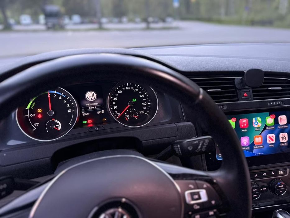 Volkswagen E-Golf 36квт, 55тис км рідного пробігу, не фарбований