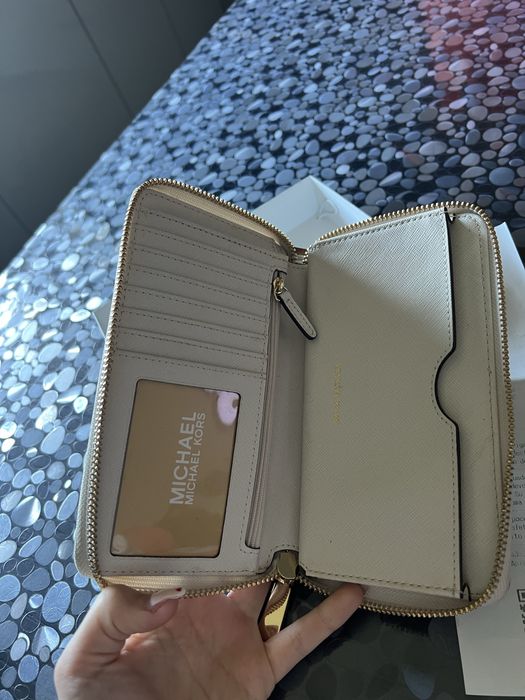 MICHEAL KORS - CARTEIRA