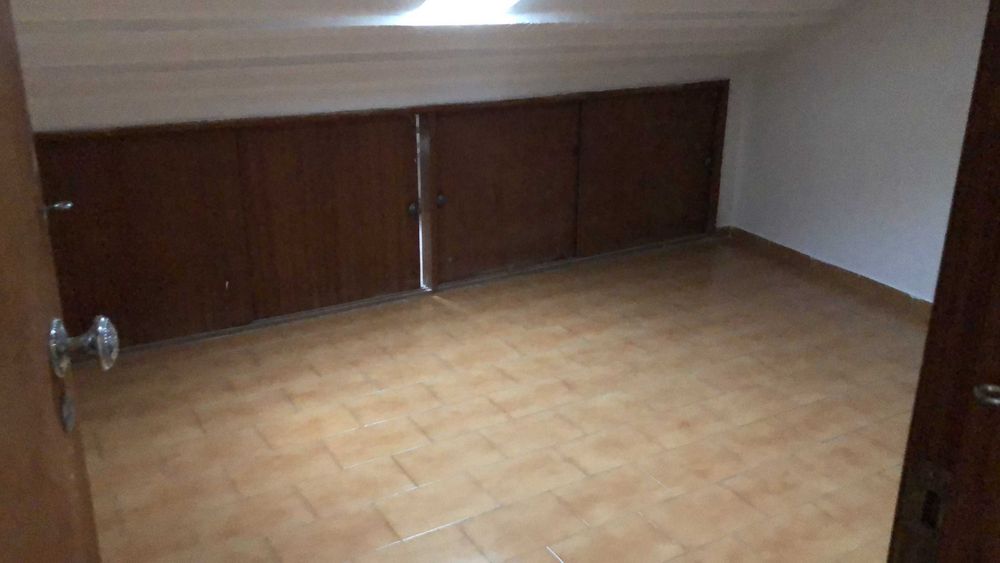 Moradia Baixa Banheira - T5