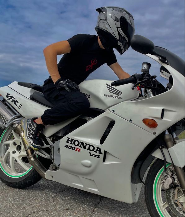 Хонда vfr 400 ,обмін