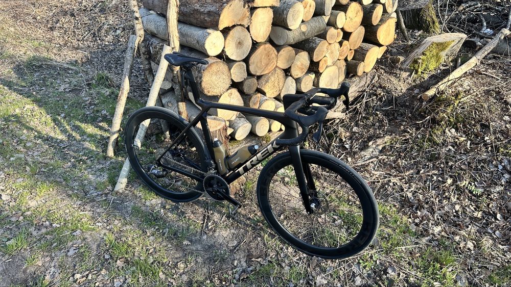 Trek Madone SL6 AXS 2025