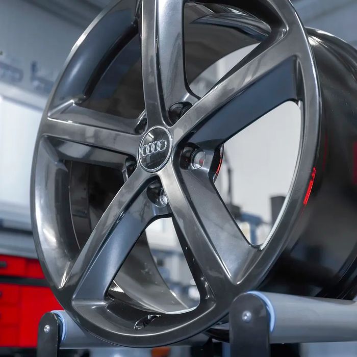 Oryginalne Felgi Audi 18" A3 A4 A6 A8 Q2 Q3 Q5 TT