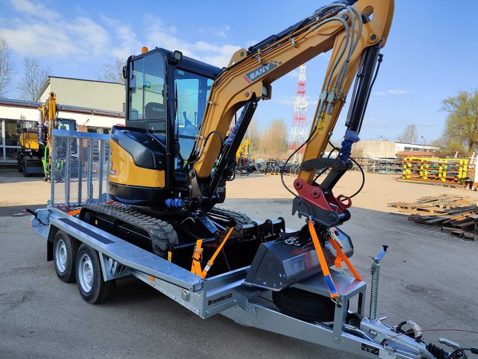 Usługi minikoparką 2,7t , koparko-ładowarka, koparka, ładowarka