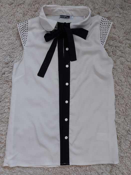 Продам свої блузи у відмінному стані 44 розмір