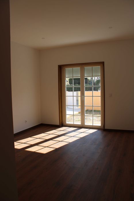 Moradia Nova de Luxo em Chaves – Conforto, Localização e Qualidade