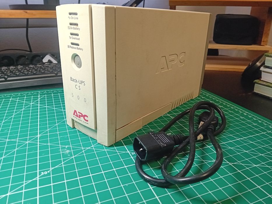 UPS APC 500  com bateria nova e cabo incluído