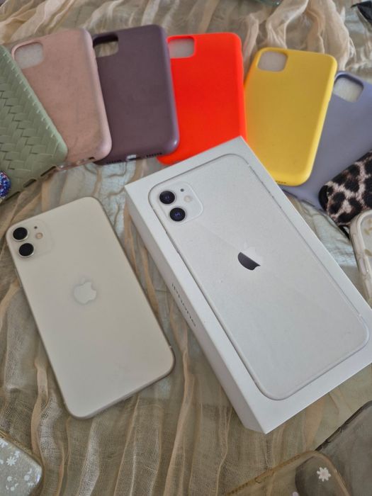 iphone 11 com acessorios