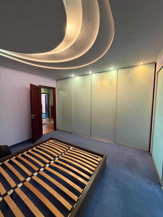 ПРОДАЮ шикарна 3к квартира ФРУНЗЕНСЬКИЙ Ломівка Караван Є ВІДЕООГЛЯД