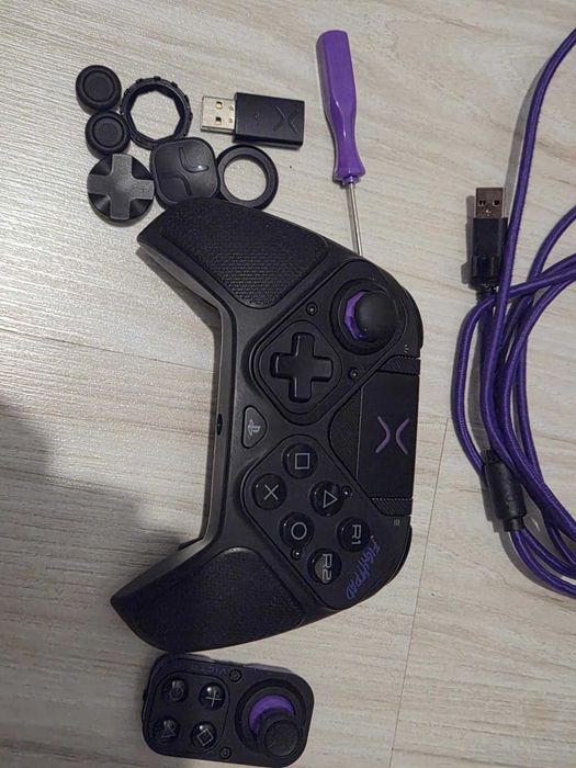 Victrix Pro BFG – profesjonalny pad PS5/PS4/PC – stan bardzo dobry