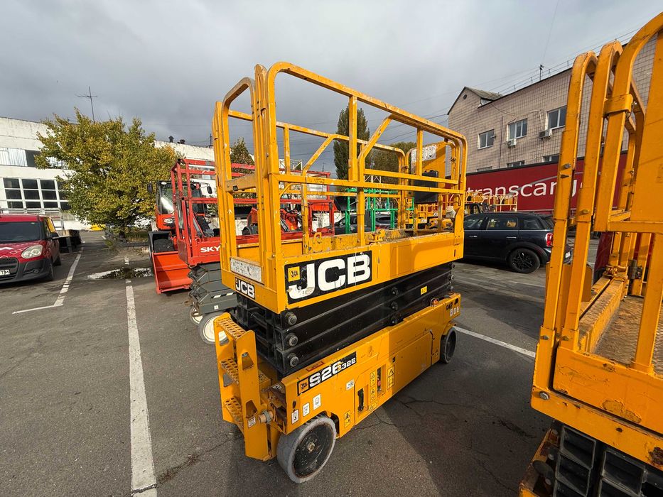 Електричний ножичний підйомник JCB S2632E 10 метрів, 250кг