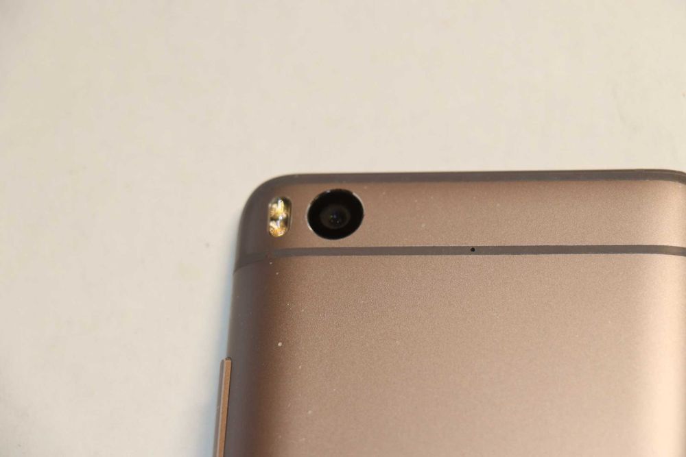 Xiaomi Mi5s 3/64GB Gray, хороший стан!