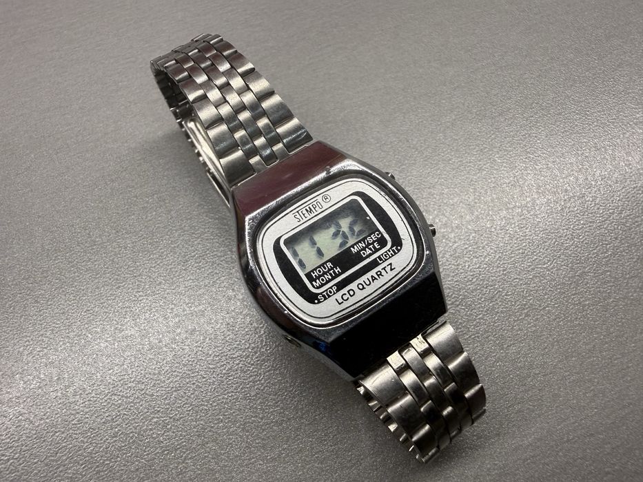 Zegarek Stempo Quartz elektroniczny sprawny lata 70/80 PRL vintage