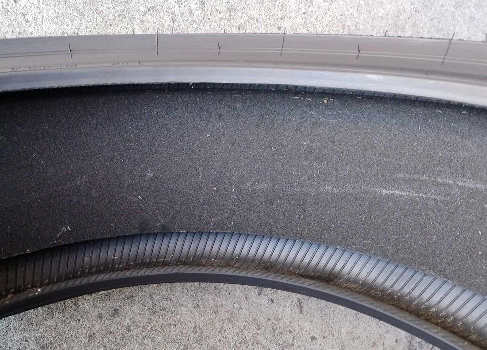Шини літні R21 245/40 Bridgestone Turanza T005