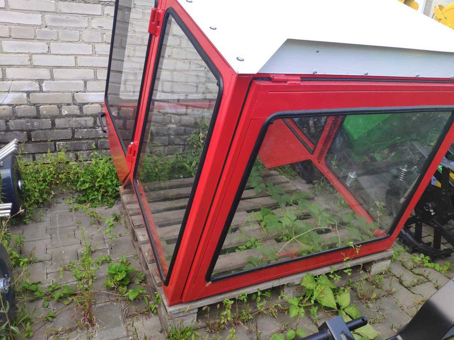 Кабіна Т25 Польща