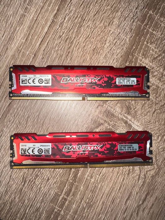 Оперативная память DDR4 16GB (2x8GB) Crucial Ballistix Sport LT 2666MHz Red
