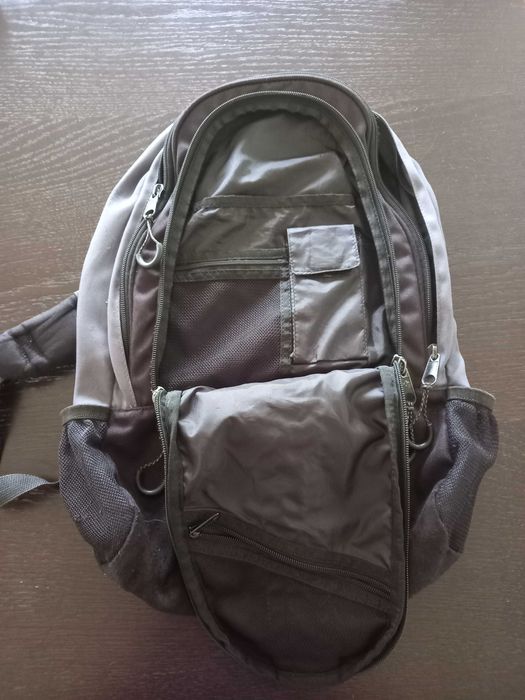 Mochila Berg, modelo Adventure 15