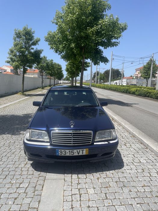 Mercedes (202)  C 250 TD