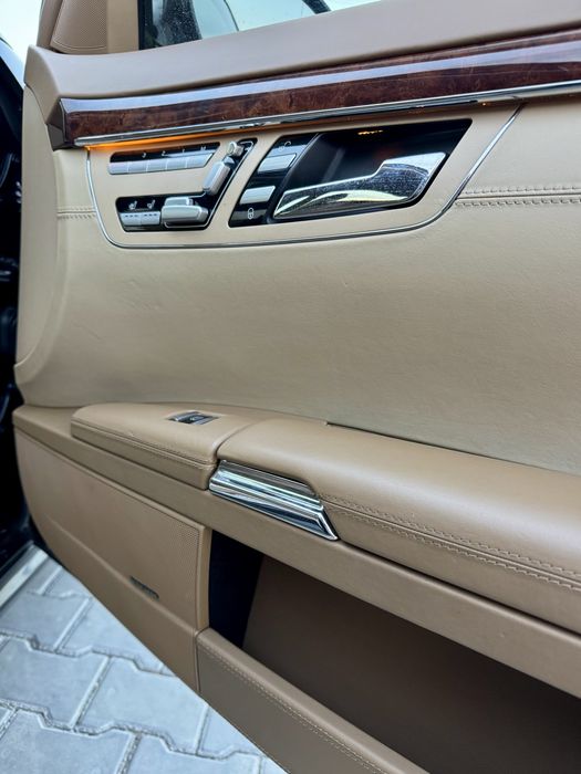 Mercedes-Benz S-Class 2005 VIN WDD2211711A019108 фото оголошення 9 з 23