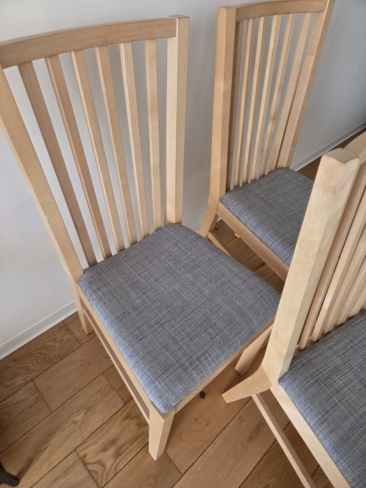 Krzesła tapicerowane