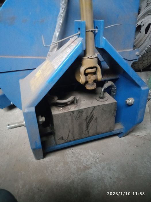 Продам щепоріз подрібнювач сировини