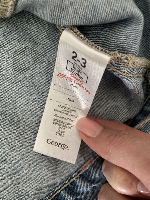 Джинсова курточка 2-3 роки