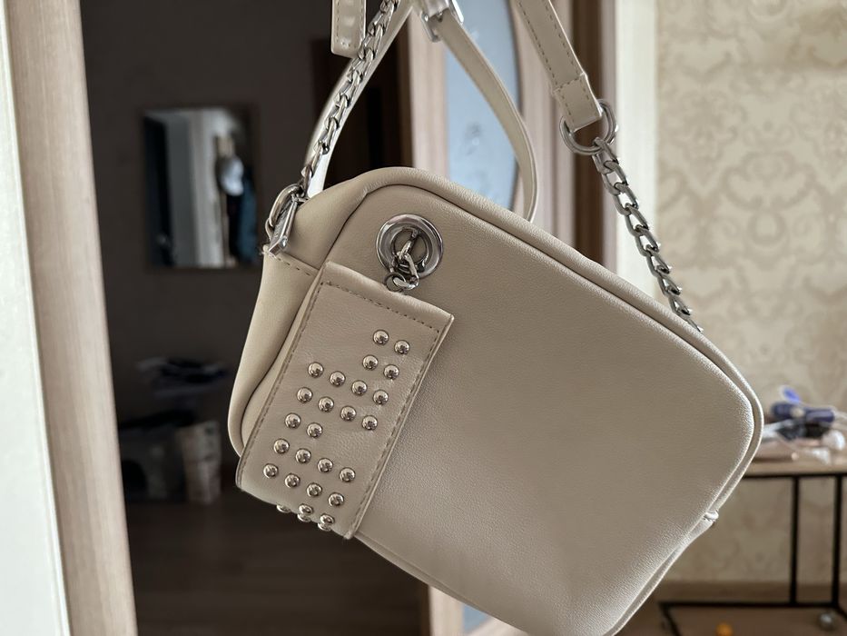 Сумка бежева