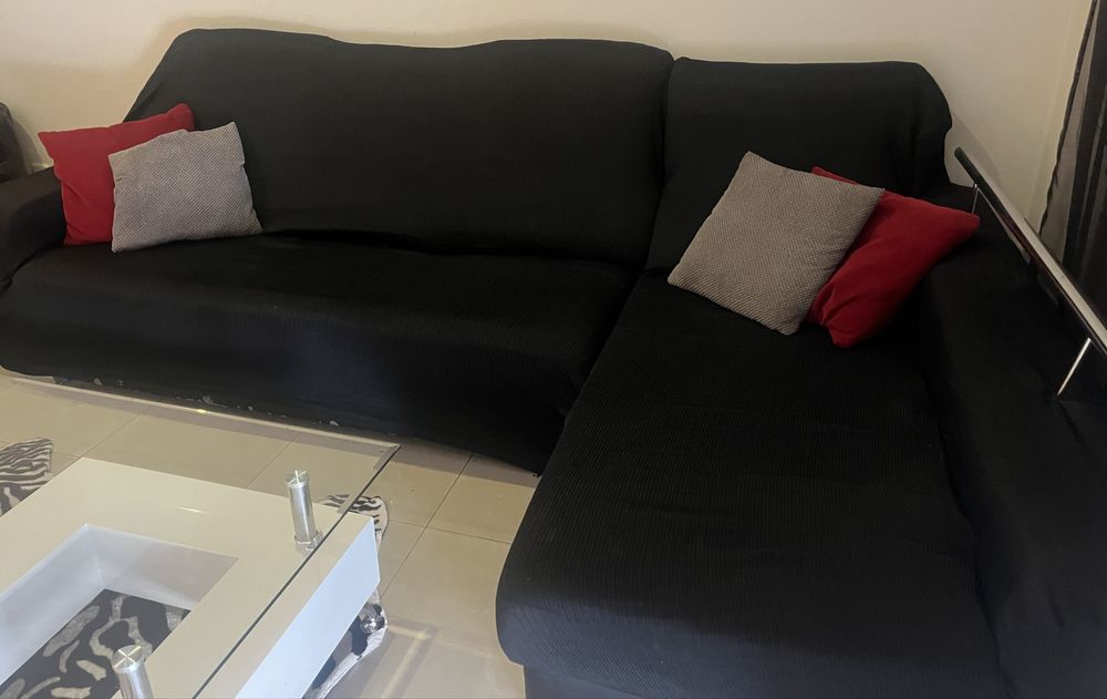 Sofá de 4 lugares com chaise long