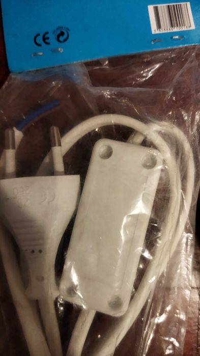 Cabo de alimentação com interrutor 220V 1,5m BRANCO (4 unidades) NOVO