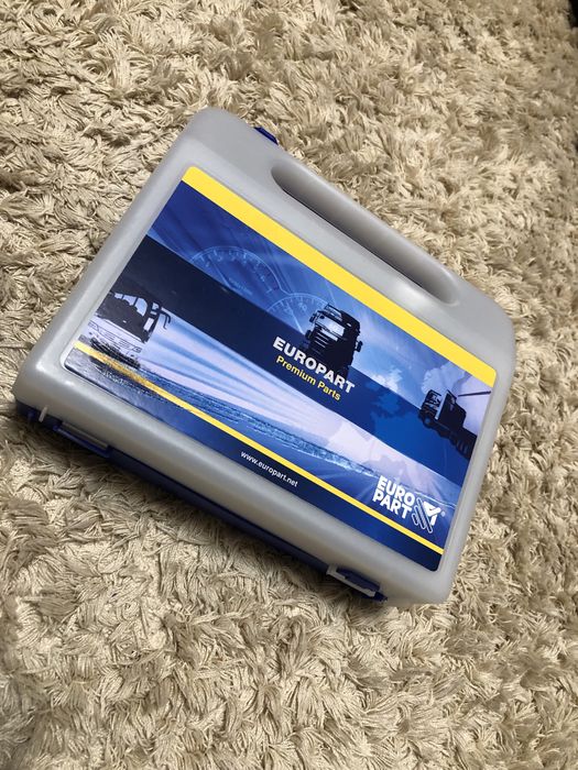 Набір лампочок/запобіжників Н7/24V