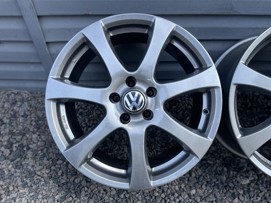 Продам комплект оригінальних дисків для Volkswagen 5/112 R18 5*112 18