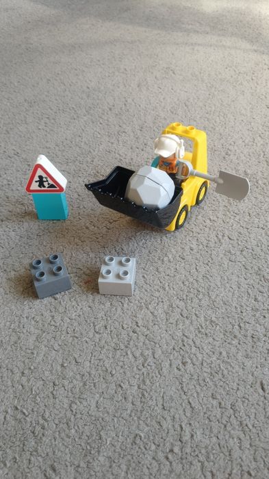 LEGO Duplo buldożer
