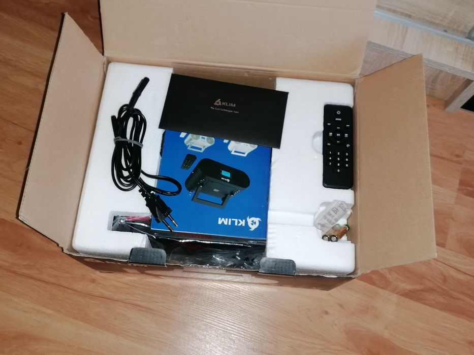 Radioodtwarzacz CD MP3 USB Bluetooth AUX, KLIM B4 Boombox pilot