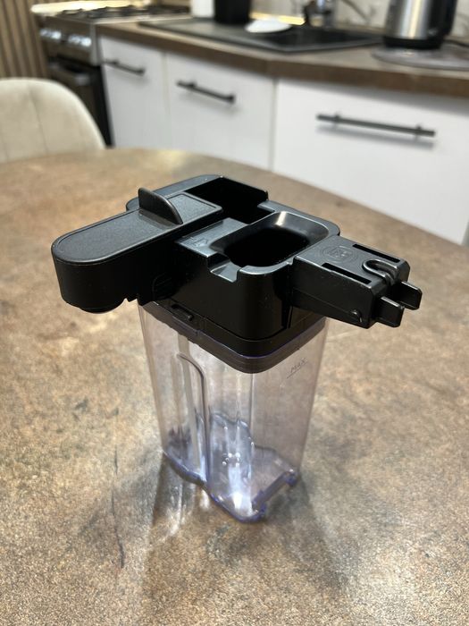 Pojemnik na mleko - ekspres Philips 5360