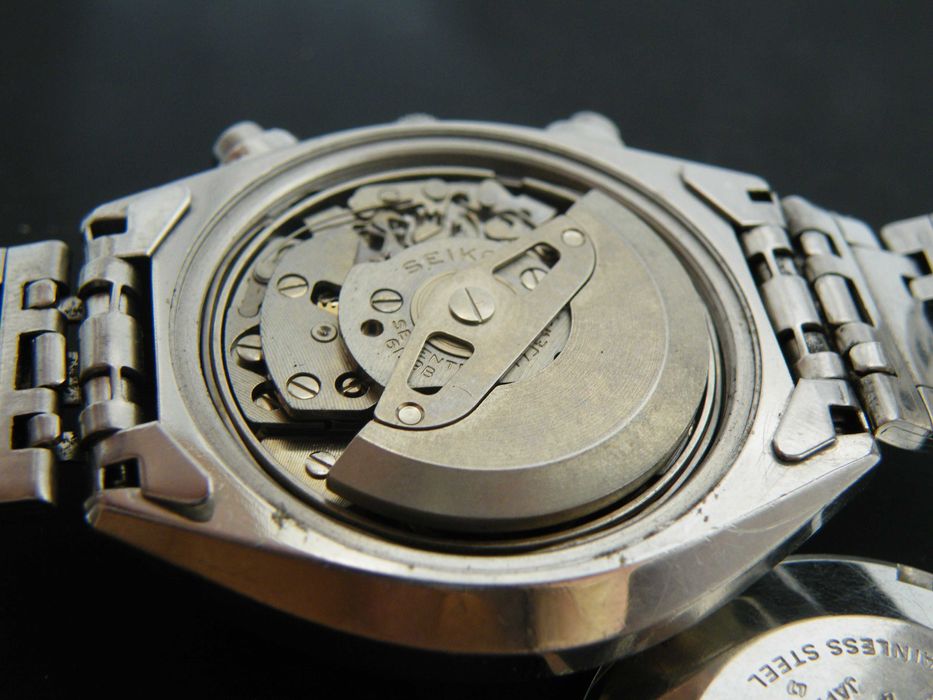 Seiko Chronograph Vintage w Stali z Niebieską Tarczą