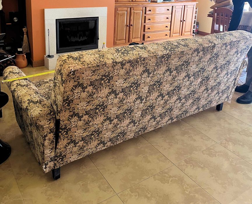 Sofá para 3 pessoas