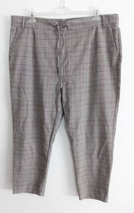 Spodnie damskie krata.