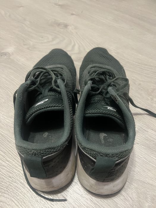 Nike Air Max Tavas чоловічі кросівки
