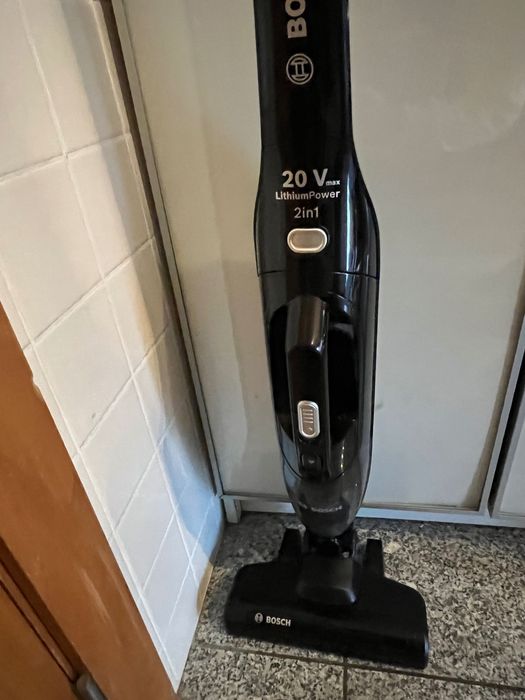 Aspirador Vertical Bosch 2 em 1 – 20V