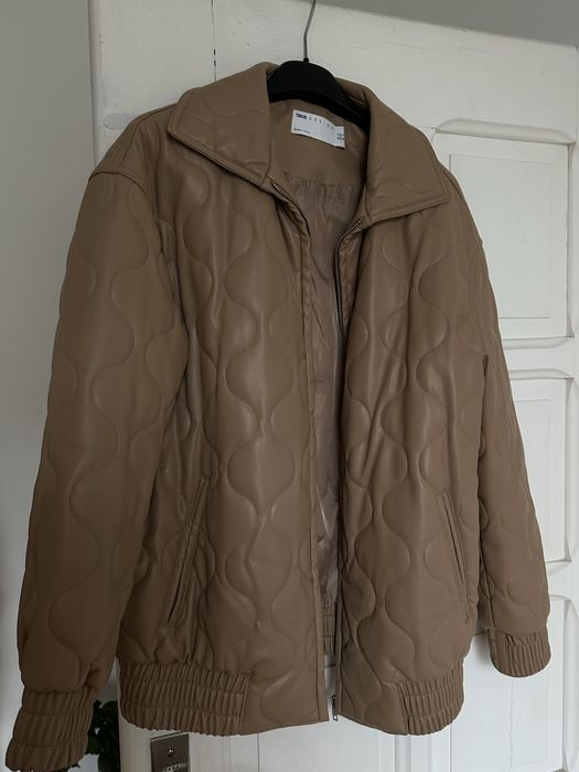 Стьобана куртка з екошкіри