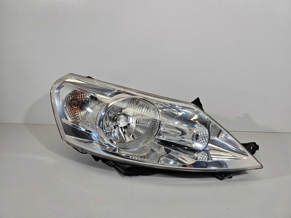 FIAT SCUDO EXPERT JUMPY II 06- Lampa Przednia Prawa Europa Stan BDB