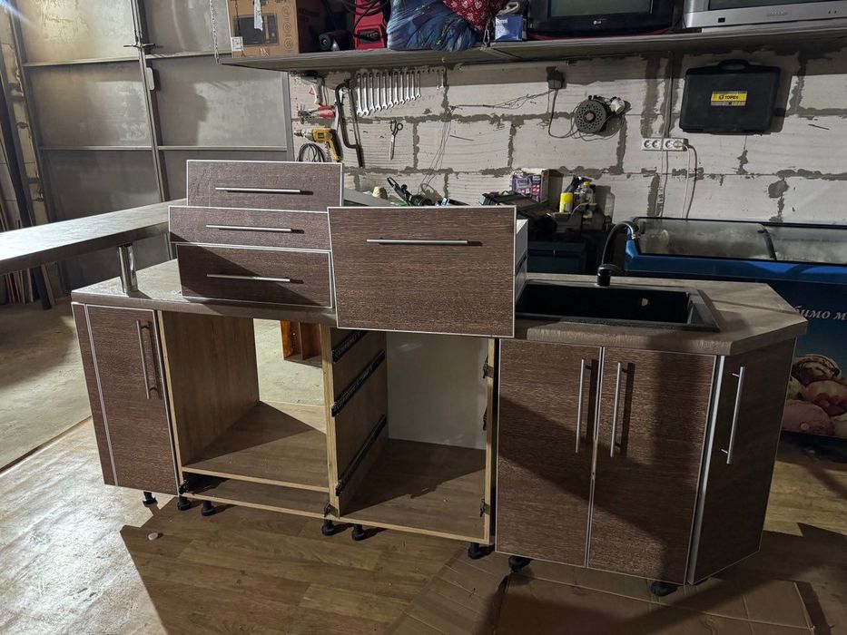 Кухенний гарнітур