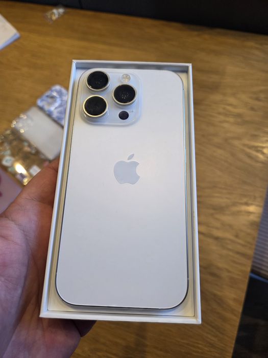 iPhone 16 Pro white titanium 128 GB - gwarancja