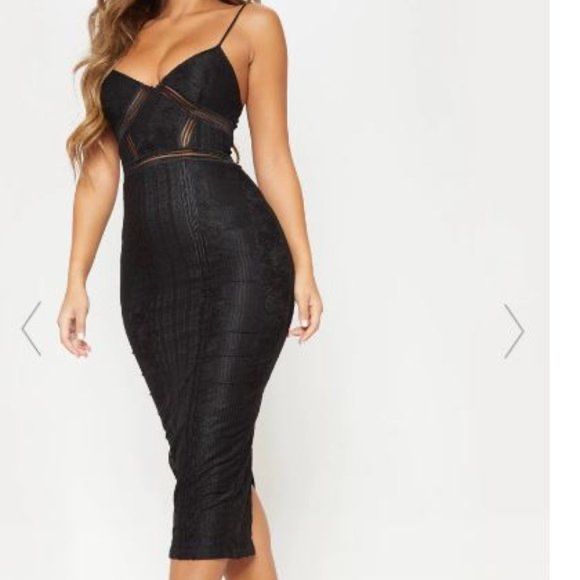 Сукня PrettyLittleThing