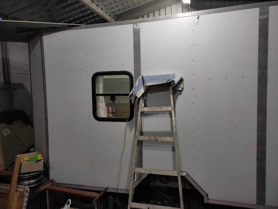 жилой трейлер прицеп дом на колесах